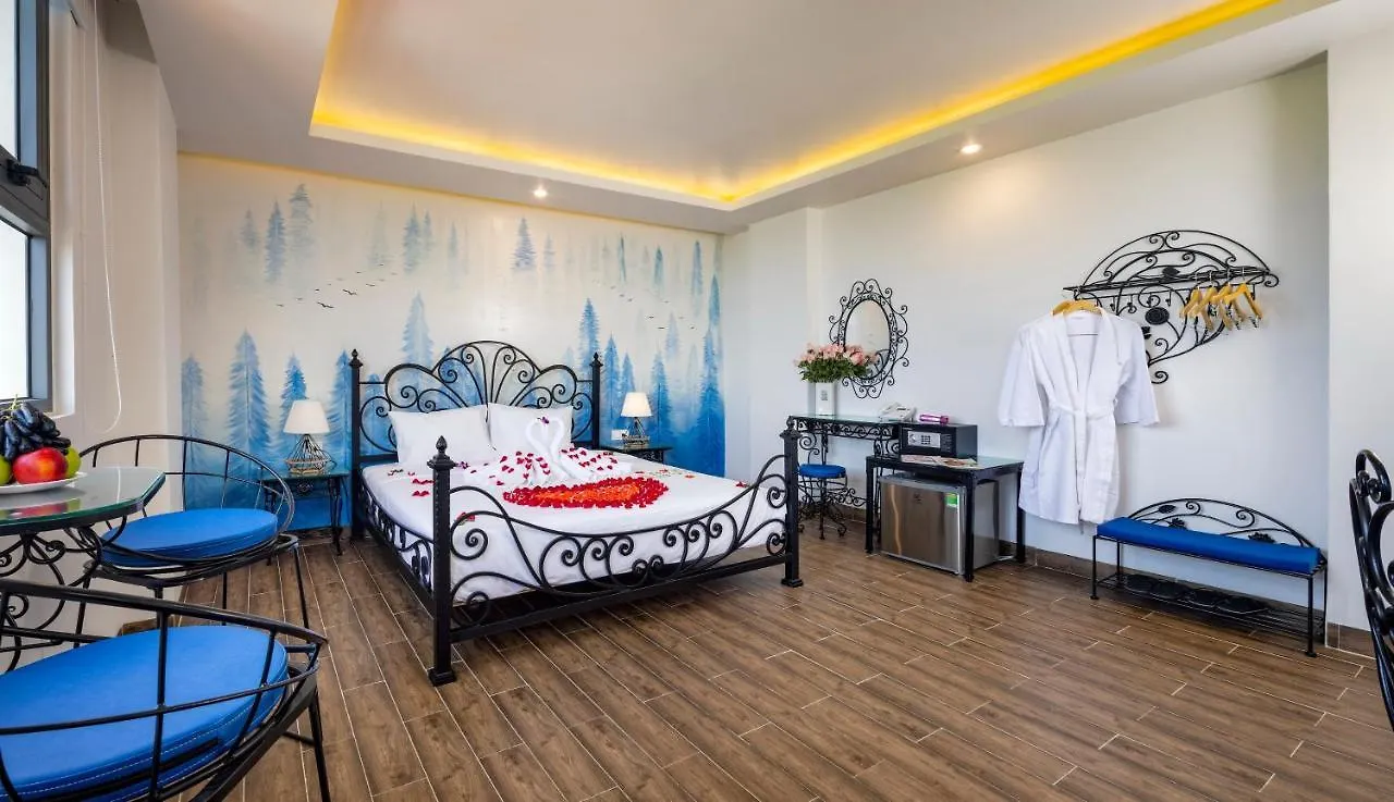 Azura Gold Hotel&Apartment Nha Trang 4*,  Vietnám