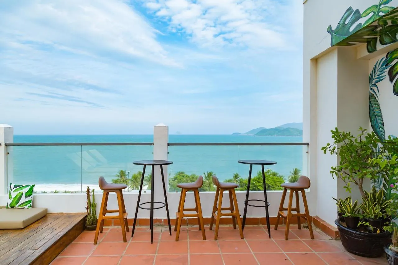 Szálloda Azura Gold Hotel&Apartment Nha Trang