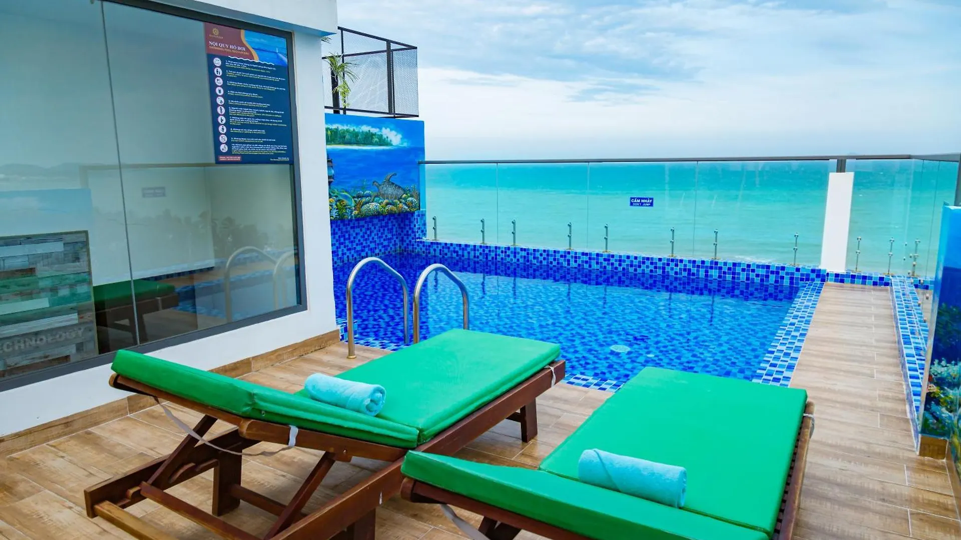 Azura Gold Hotel & Apartment Nha Trang